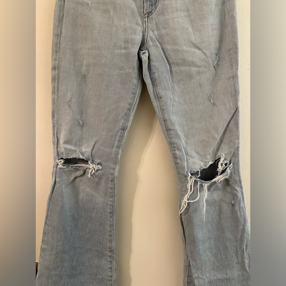 Distressed/Repaired Citizens of Humanity Fleetwood Flared Jeans - Picture 4 of 14